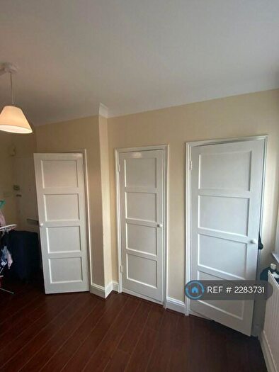 4 Bedroom Flat To Rent In Isis House, London, NW8