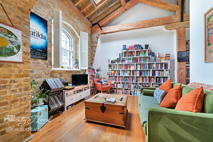 1 Bedroom Apartment For Sale In Marlborough Road, London, SE18