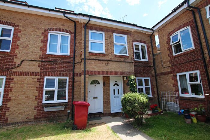 1 Bedroom Maisonette To Rent In Maplin Park, Langley, Slough, SL3