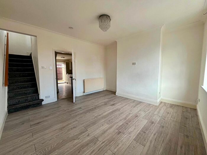 2 Bedroom Terraced House To Rent In Park Terrace, Blaydon, NE21