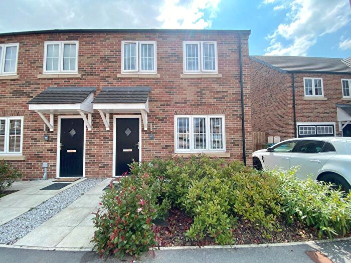 3 Bedroom Property To Rent In Roman Drive, Pocklington, York, YO42