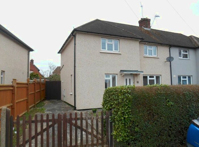3 Bedroom Property To Rent In Maude Crescent, Watford, WD24