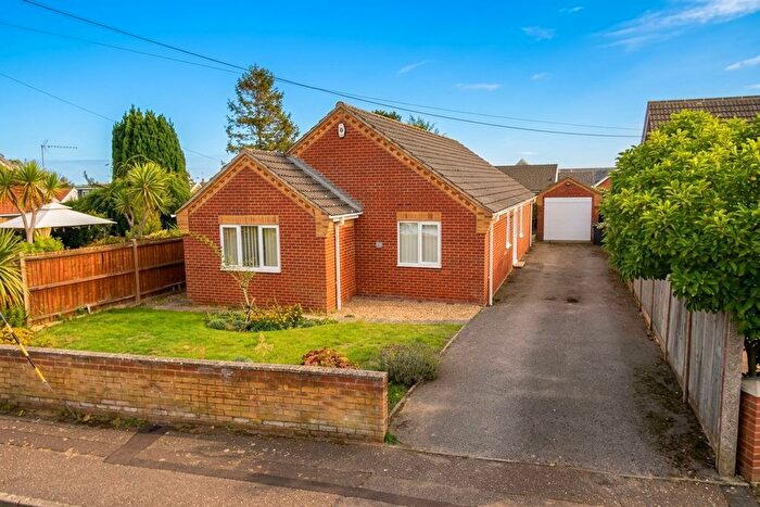 3 Bedroom Detached Bungalow For Sale In Ruskin Road, New Costessey, Norwich, NR5