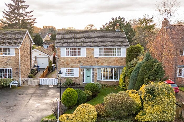 4 Bedroom Detached House For Sale In Skipwith Road, Escrick, York, YO19