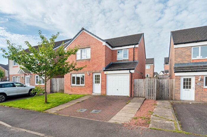 4 Bedroom Detached House To Rent In Glenmill Avenue, Glasgow, Glasgow City, G53