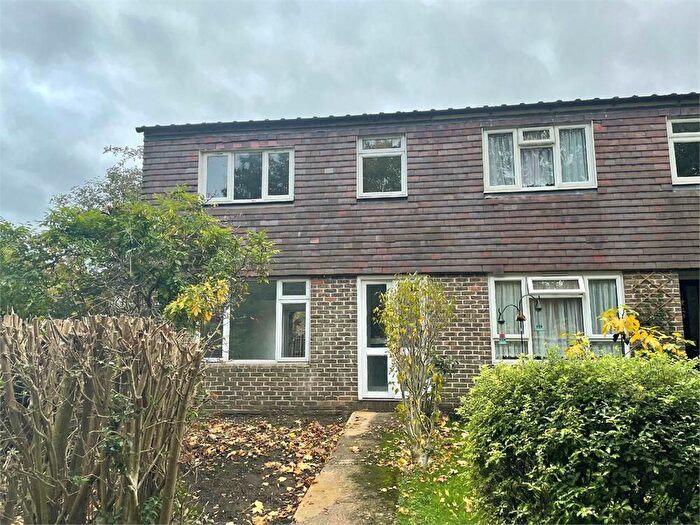 3 Bedroom End Of Terrace House To Rent In Lincoln Walk, West Ewell, Epsom, KT19