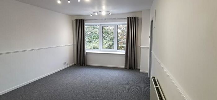 2 Bedroom Flat To Rent In Belvoir Lodge, Carlton, Nottingham, NG4