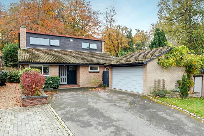 5 Bedroom Detached House For Sale In Beaufort Gardens, Ascot, SL5