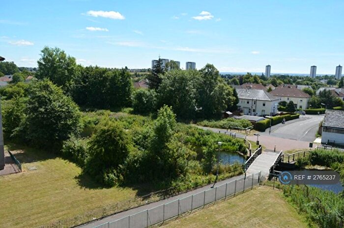 2 Bedroom Flat To Rent In Keal Avenue, Glasgow, G15