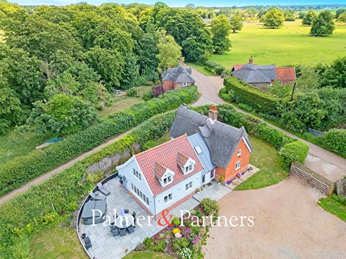 4 Bedroom Detached House For Sale In Sutton, Woodbridge, Suffolk, IP12