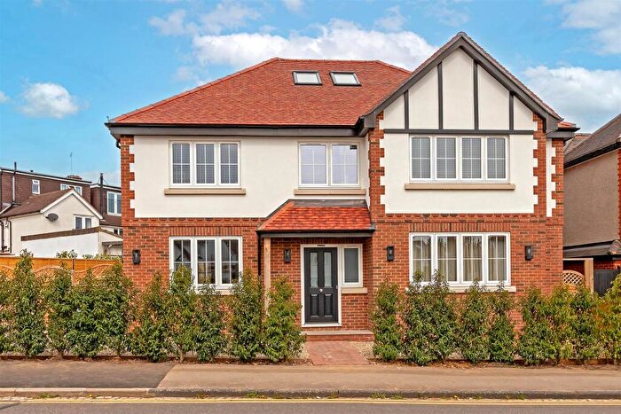 5 Bedroom Detached House For Sale In Breakspear Avenue, St. Albans, AL1