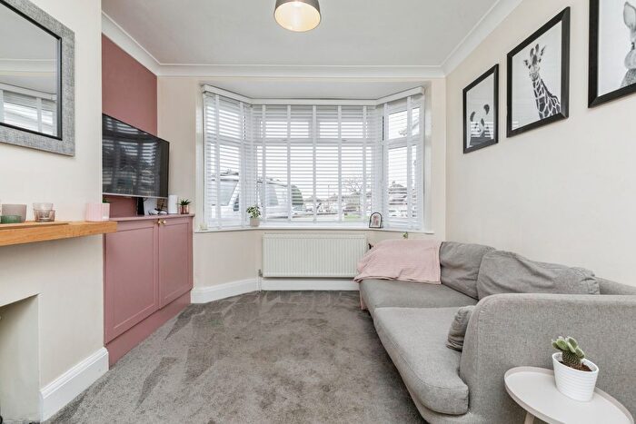 3 Bedroom Semi-Detached House For Sale In Willoughby Close, Bishopsworth, Bristol, BS13