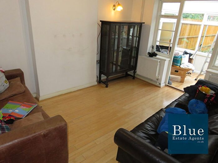 5 Bedroom Bungalow To Rent In Marlborough Road, Ashford, TW15