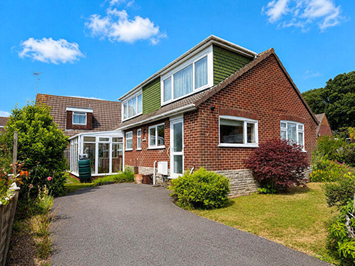 4 Bedroom Detached Bungalow For Sale In Allens Road, Upton, BH16