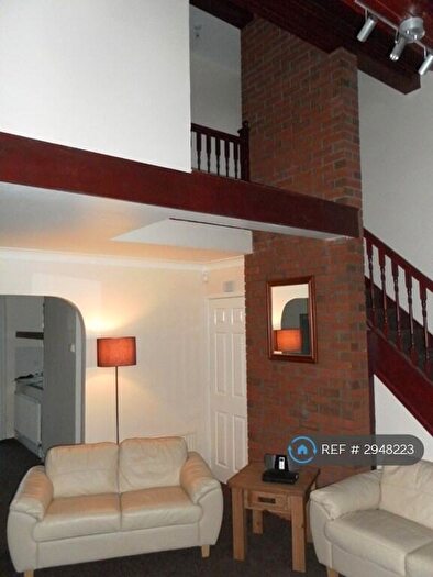 2 Bedroom Semi Detached House To Rent In White Lady Close, Worsley, Manchester, M28