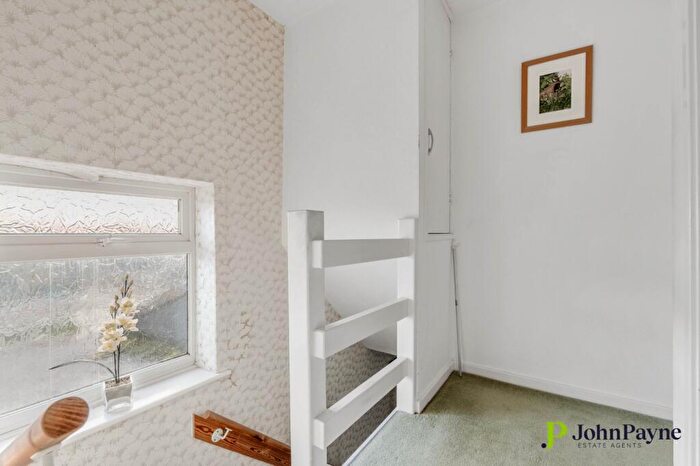 2 Bedroom Semi-Detached House For Sale In Grendon Close, Tile Hill, Coventry, CV4