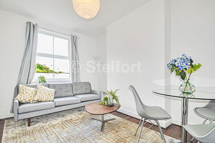 3 Bedroom Flat To Rent In Jackson Road, London, N7