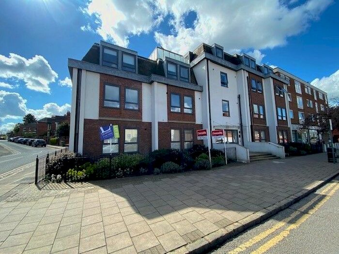 2 Bedroom Flat To Rent In Buckingham Street, Aylesbury, HP20