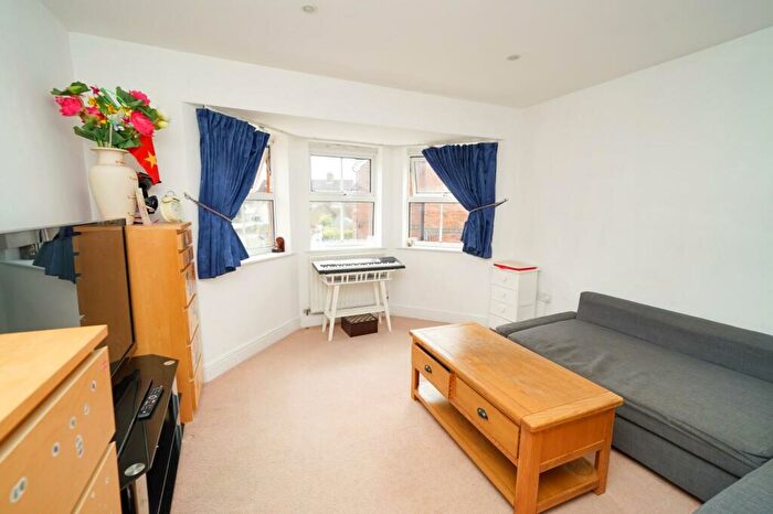 2 Bedroom Duplex For Sale In James Villa, Gilbert Mews, Leighton Buzzard, LU7