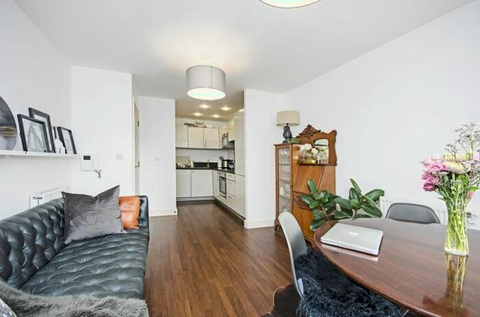 1 Bedroom Flat To Rent In Dalston Square, London, E8