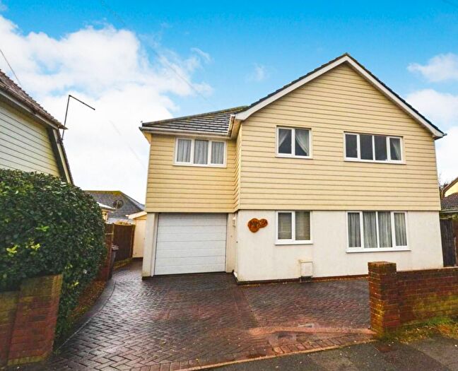 5 Bedroom Detached House To Rent In Marine Drive, West Wittering, PO20