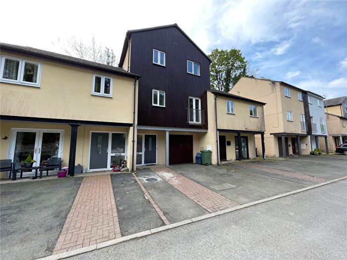 3 Bedroom Terraced House To Rent In Porth Y Llechen, Felinheli, Gwynedd, LL56