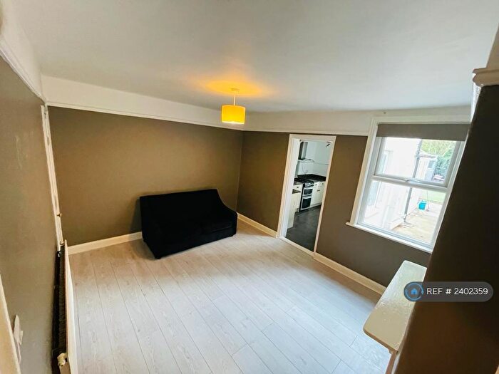 2 Bedroom Terraced House To Rent In Chessington Road, Epsom, KT19