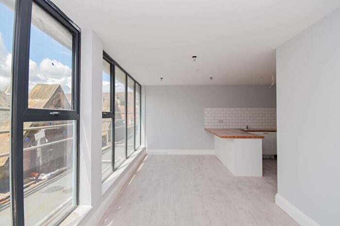 1 Bedroom Flat To Rent In The Lanes Apartments, Carts Lane, Leicester, LE1