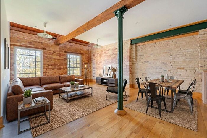 2 Bedroom Flat For Sale In Mill Park Gardens, Mildenhall, IP28