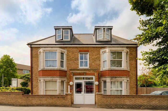 1 Bedroom Flat To Rent In Kingston Road, New Malden, KT3