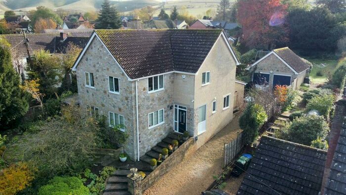 4 Bedroom Detached House For Sale In The Street, Cherhill, Calne, SN11