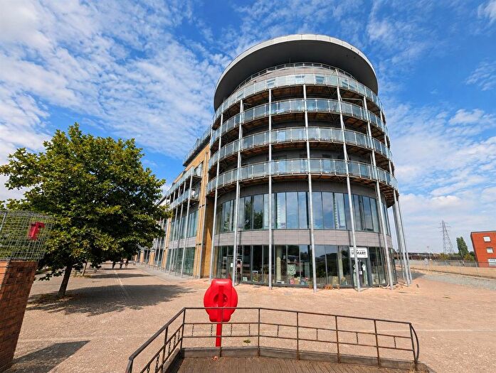 2 Bedroom Flat To Rent In Ballantyne Drive, Colchester, CO2