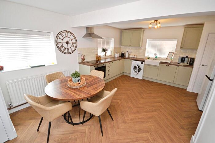 2 Bedroom Detached House To Rent In Fenn Street, St. Mary Hoo, Rochester, Kent, ME3
