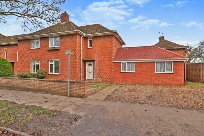 6 Bedroom Detached House To Rent In Cunningham Road, Norwich, NR5