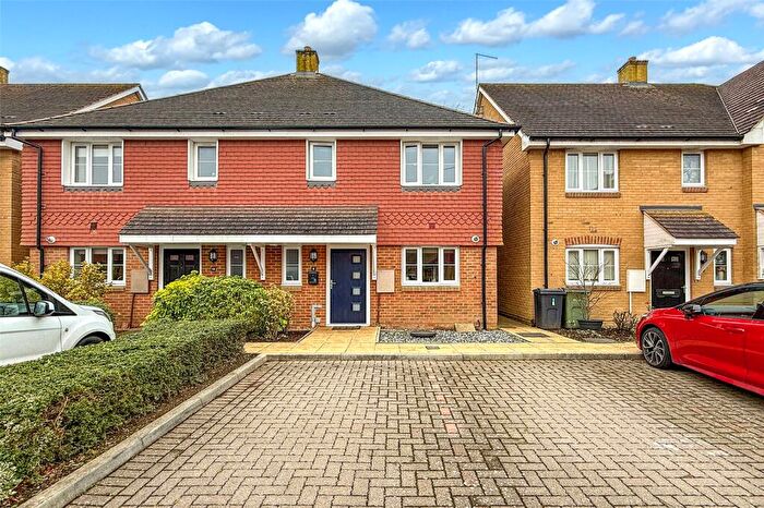 3 Bedroom Semi Detached House For Sale In Kelen Gardens, Wick, Littlehampton, West Sussex, BN17