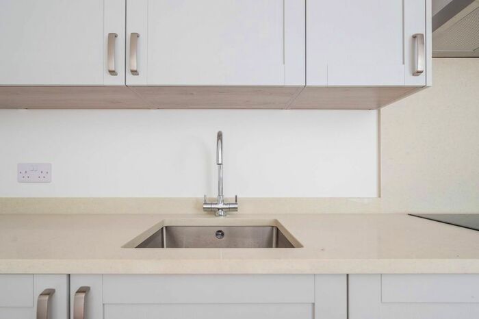 2 Bedroom Flat To Rent In Westfield Road, Westfield, Woking, GU22