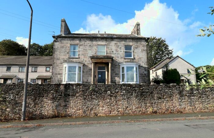 1 Bedroom Flat To Rent In Penhale Court, Heysham, Morecambe, LA3