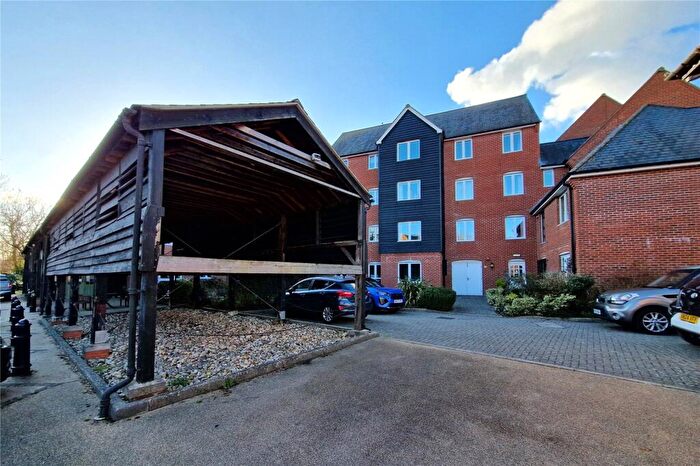 1 Bedroom Retirement Property For Sale In Springwell, Havant, Hampshire, PO9