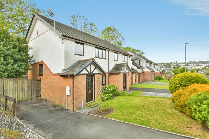 2 Bedroom End Terrace House For Sale In Pollards Way, Saltash, PL12