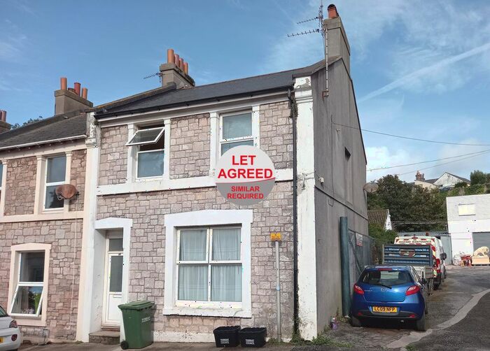 Studio To Rent In Alexandra Road, Torquay, TQ1