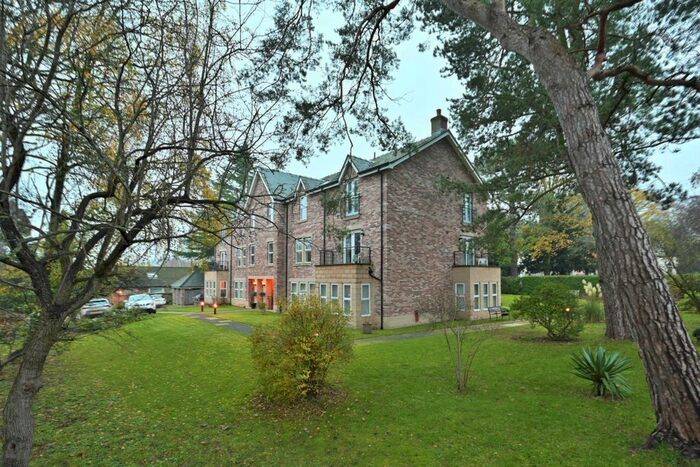 2 Bedroom Flat To Rent In Locker Lane, Ripon, HG4