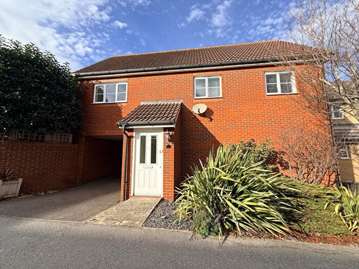 2 Bedroom Apartment To Rent In The Chimes, Hoo, ME3