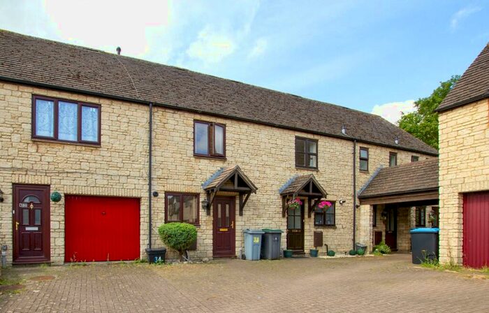 2 Bedroom Terraced House To Rent In Campden Close, Witney, Oxfordshire, OX28
