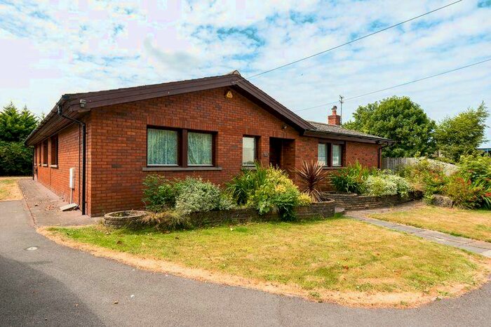 2 Bedroom Detached Bungalow To Rent In Jacksmere Lane, Ormskirk, L40