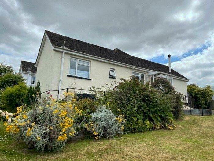 3 Bedroom Detached House To Rent In Dragons Mead, Axminster, Devon, EX13