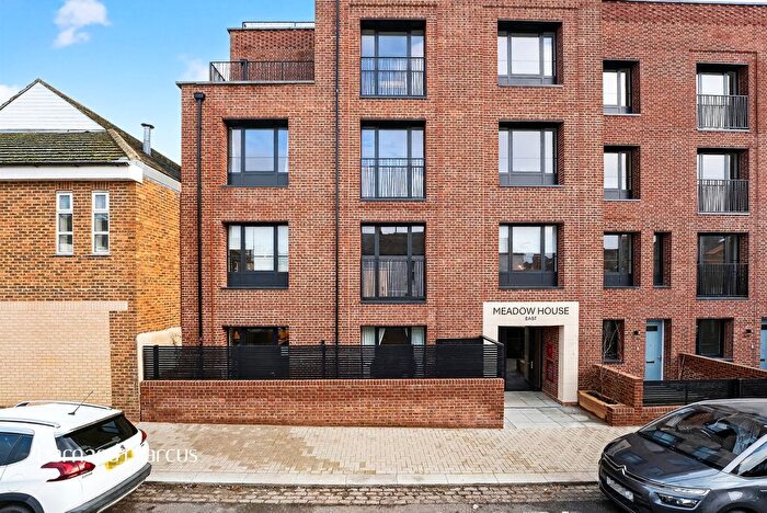 1 Bedroom Flat For Sale In Fallsbrook Road, London, SW16