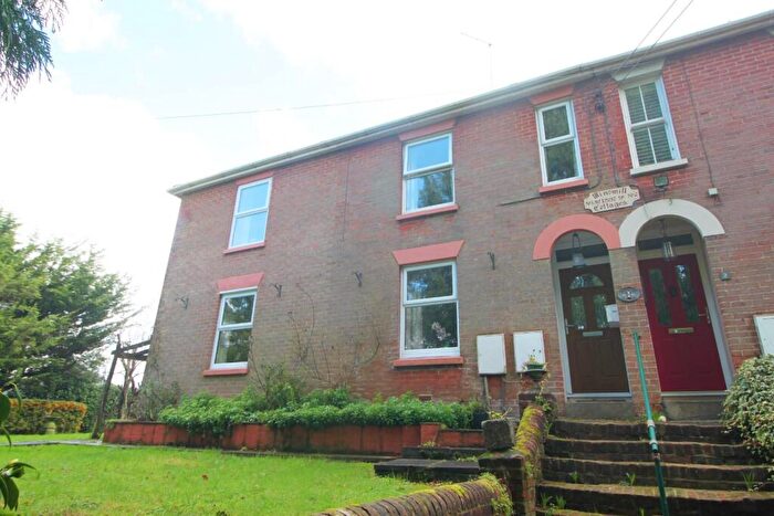 5 Bedroom Cottage For Sale In Windmill Lane, Bursledon, Southampton, SO31