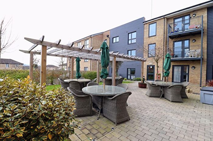 1 Bedroom Flat For Sale In Jupiter House, Hindhead Knoll, Walnut Tree, Milton Keynes, MK7