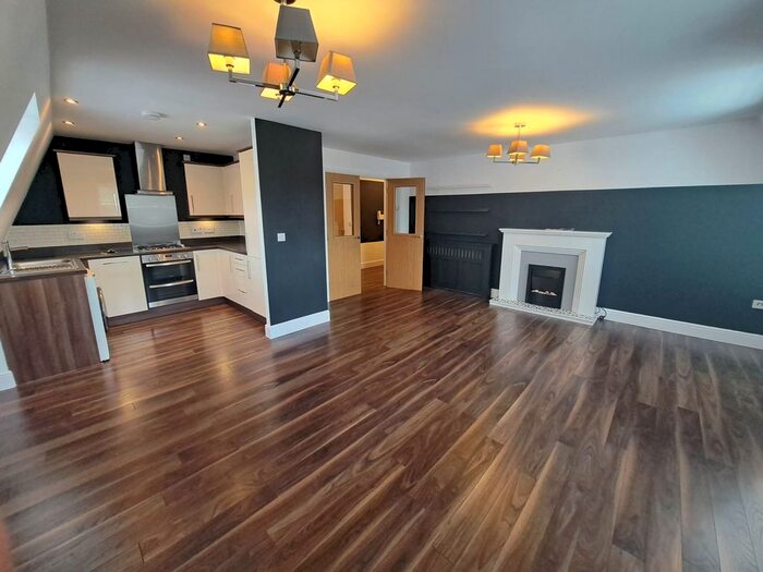 2 Bedroom Flat To Rent In St. Thomas Close, Windle., WA10