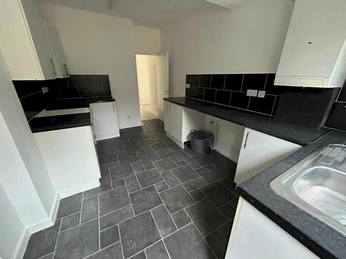 1 Bedroom Flat To Rent In Windsor Road, Tuebrook, Liverpool, L13